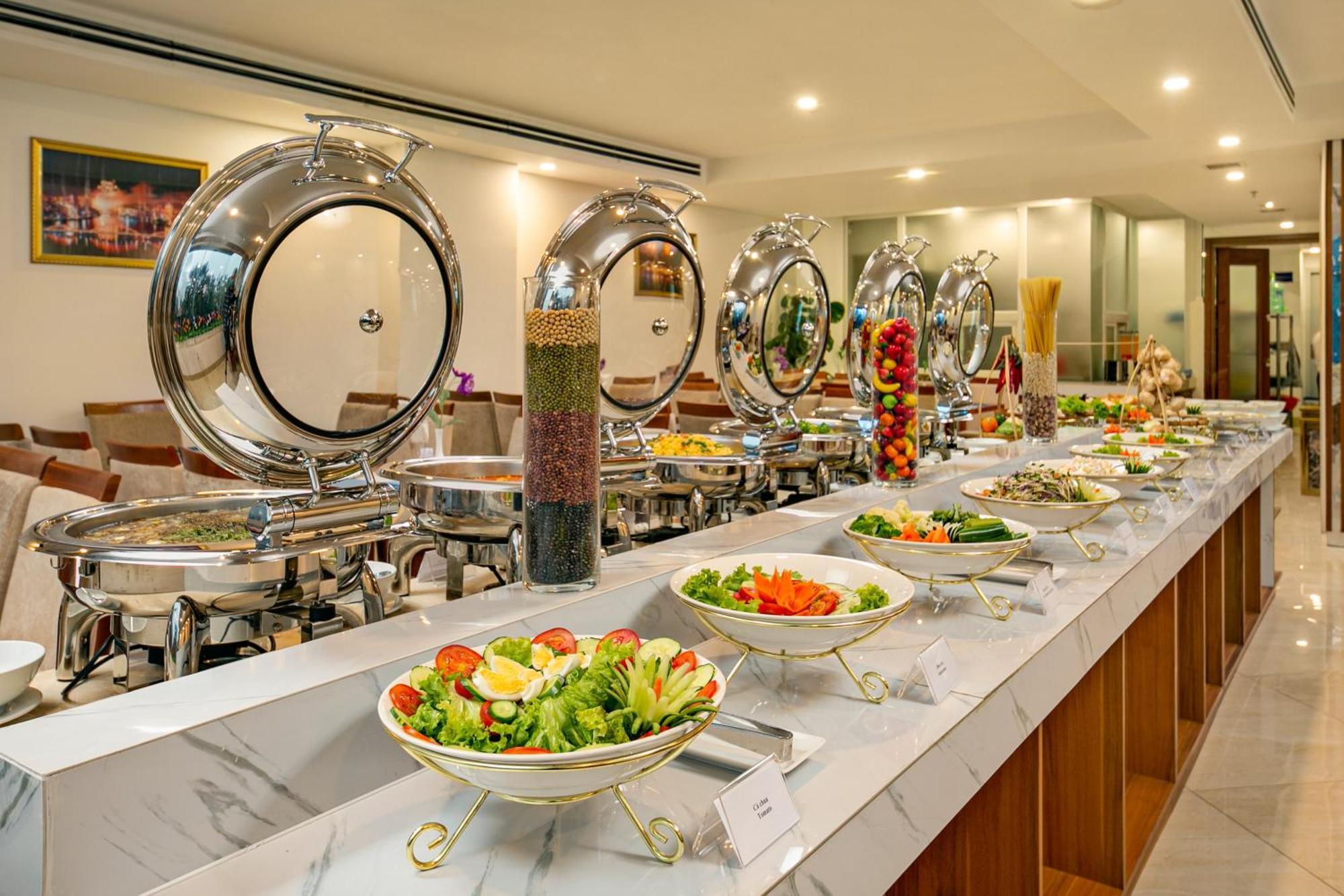 Prague Da Nang Beach Hotel المظهر الخارجي الصورة