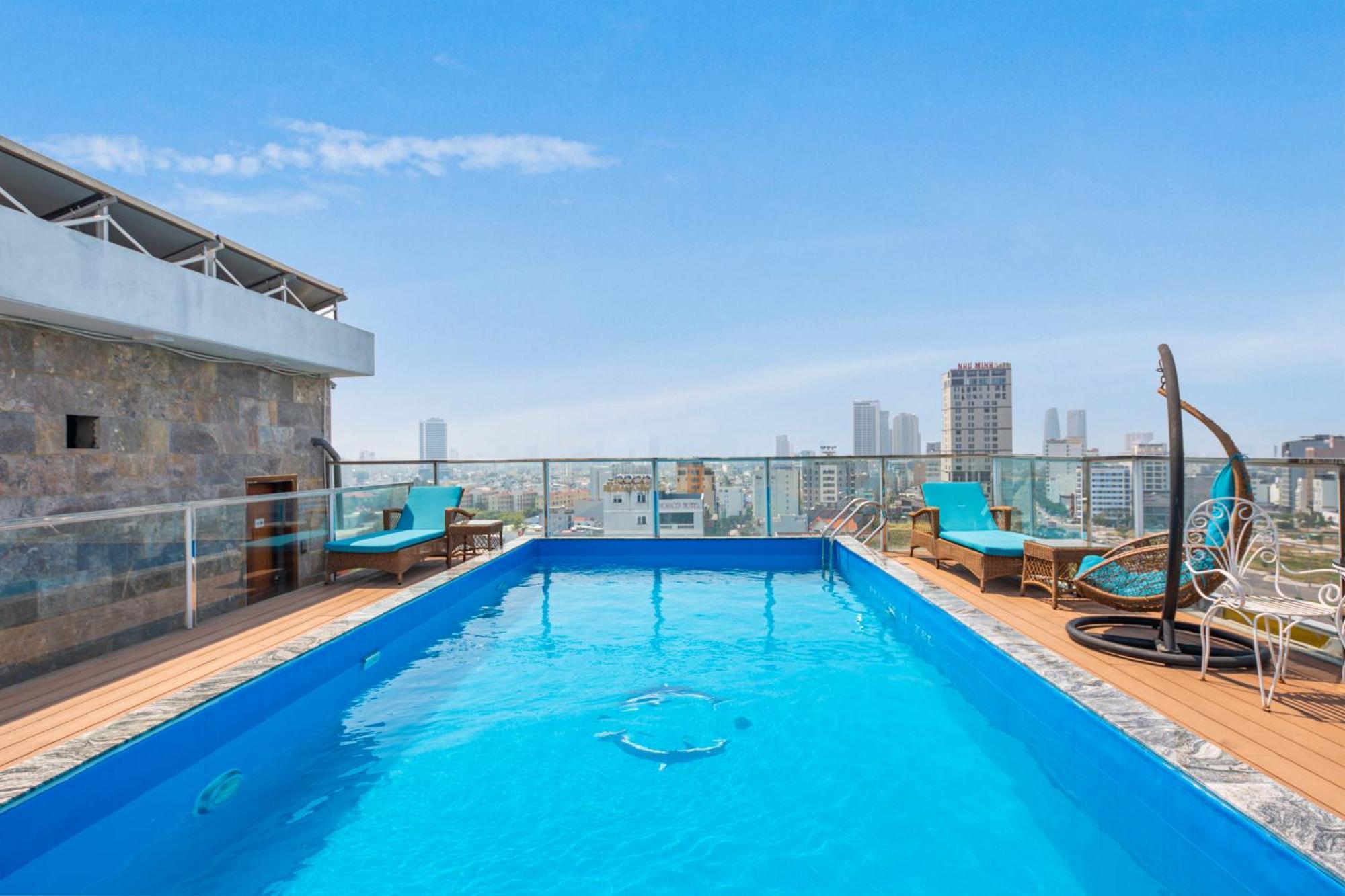 Prague Da Nang Beach Hotel المظهر الخارجي الصورة